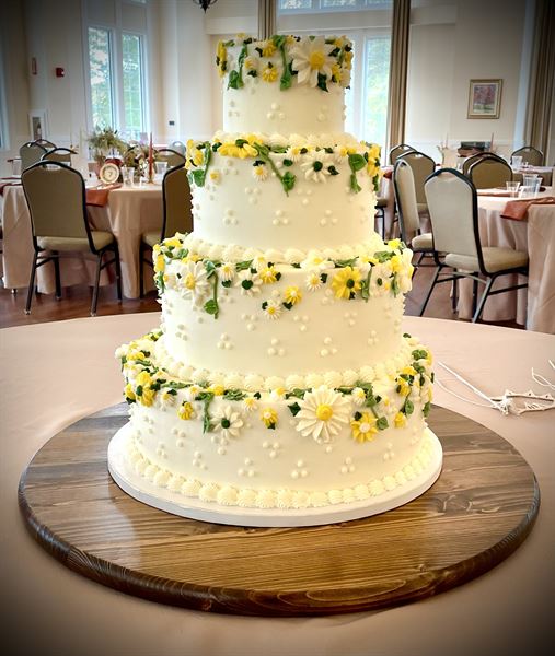 Artful Cakery by Julie