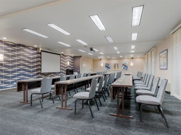 Best Western Plus - Novato Oaks Inn