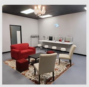 Bridal Suite/Lounge Room