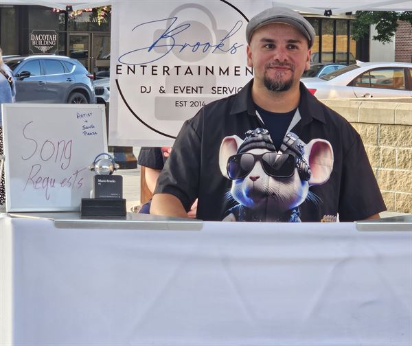 Brooks Entertainment