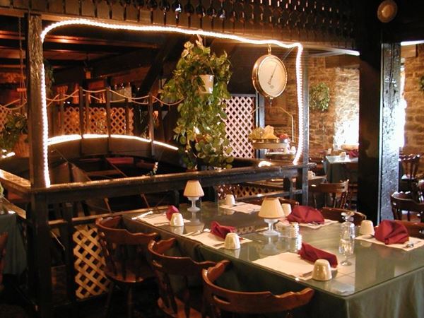 Lombardo's Bridie Manor