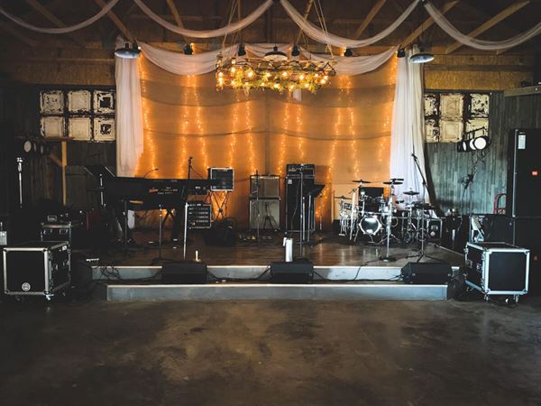 The Barn On Willow Creek