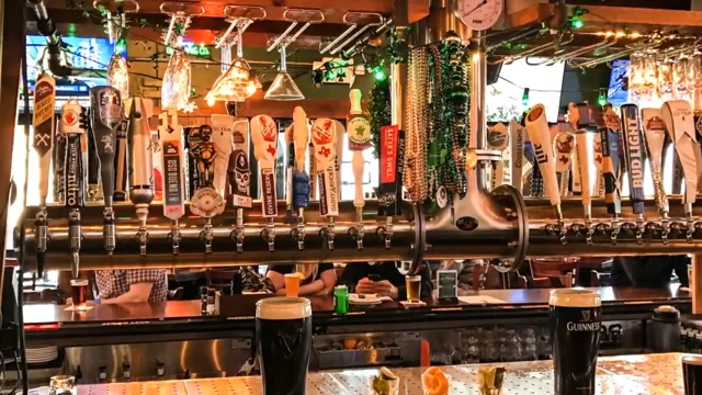 Mo's Irish Pub Vintage Park