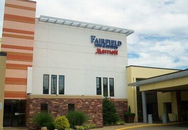 Chester Inn and Suites