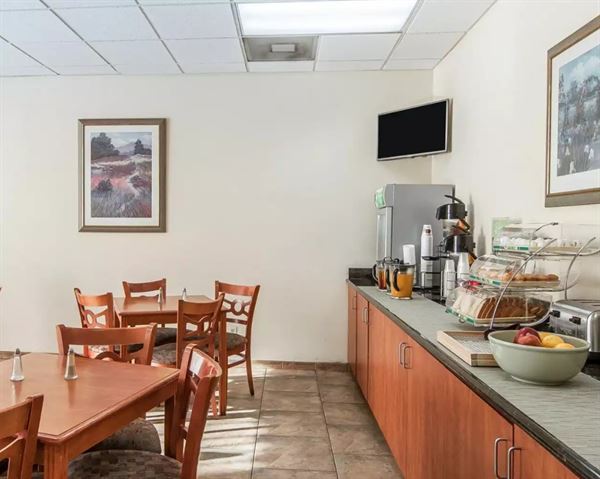 Quality Inn Downtown Convention Center