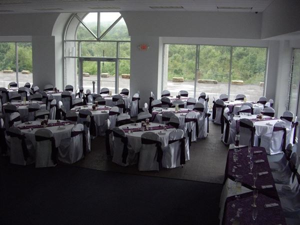 Reminisce Banquet Center