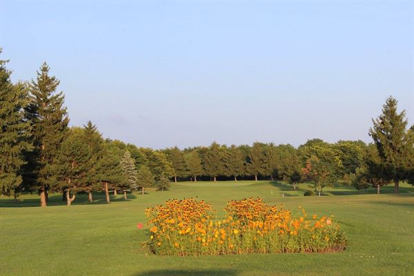 The Lodge at Batavia Country Club