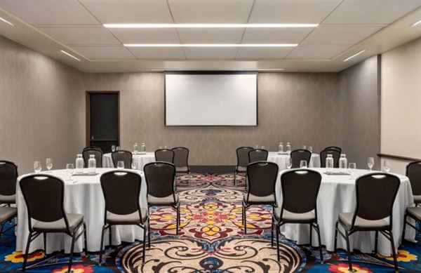 Hilton Motif Seattle