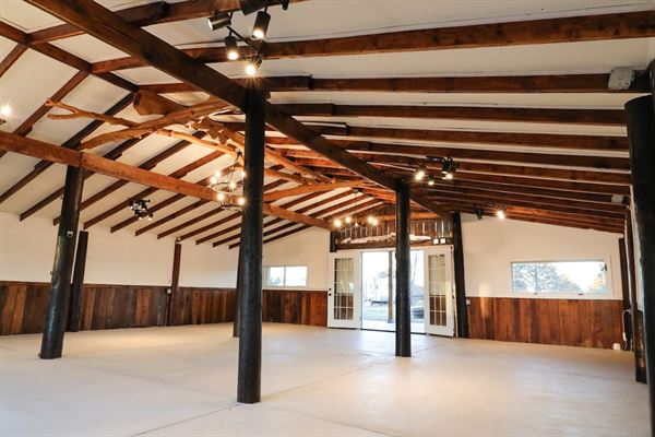 Evening Sunshine Venue