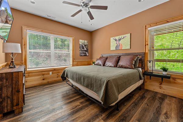 Elegant Elite Estate