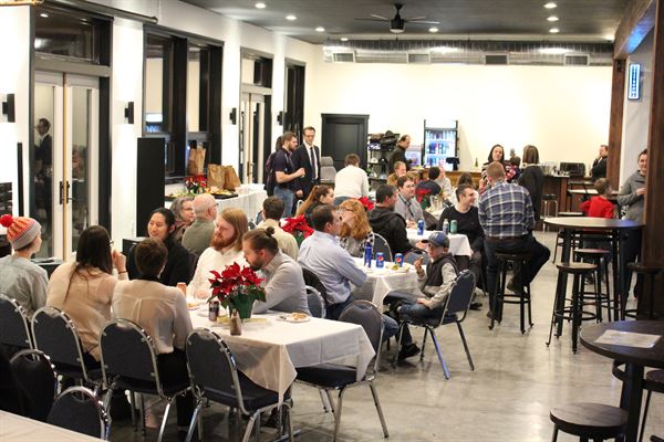 Airway Hills Golf and Event Center