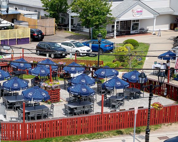 Anna's Harborside Grille