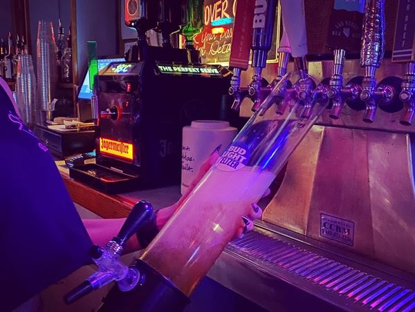 Stake Out Bar & Grill