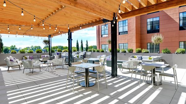 Courtyard Manhattan Aggieville