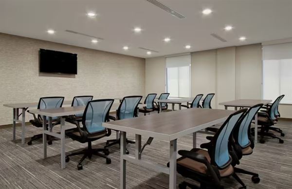 Home2 Suites by Hilton Mobile I-65 Government Boulevard