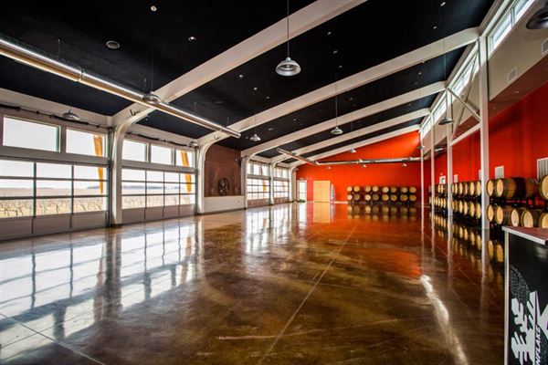 Four Daughters Vineyard & Winery