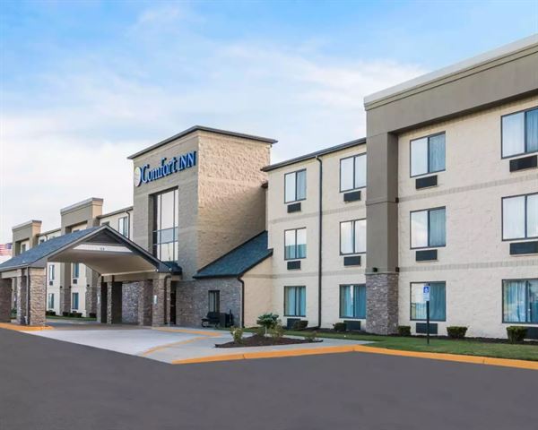 Comfort Inn Metro Airport