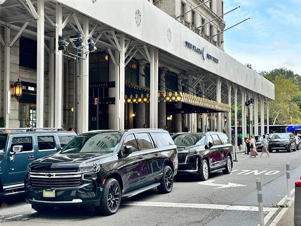 Sunshine Limo Chauffeured Transportation Worldwide