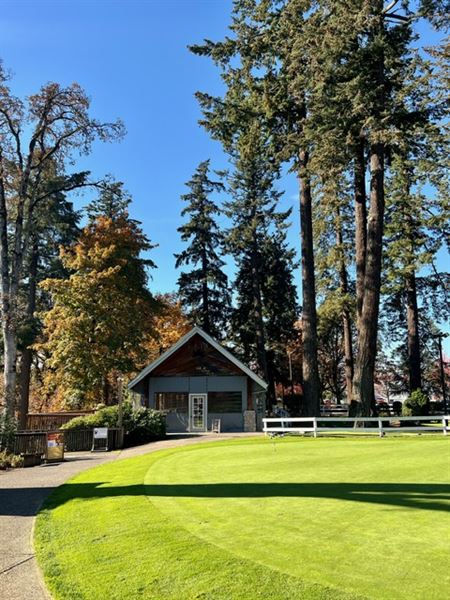 Sah-Hah-Lee Golf Course