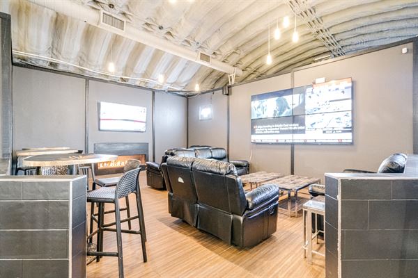 The Docks Driving Range