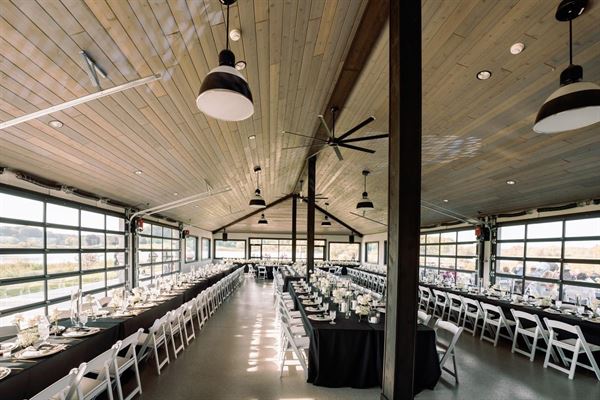 The Pavilion at Waters Edge Golf Course