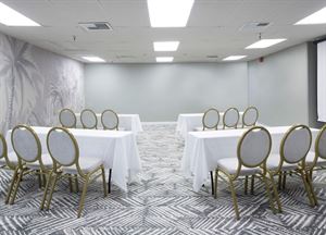 Lokahi Meeting Room