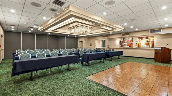 Airport Honolulu Hotel