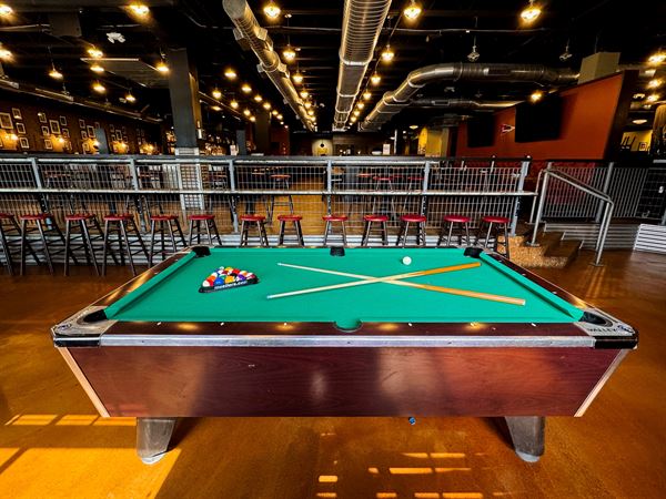 SKYBOKX 109 Sports Bar & Grill