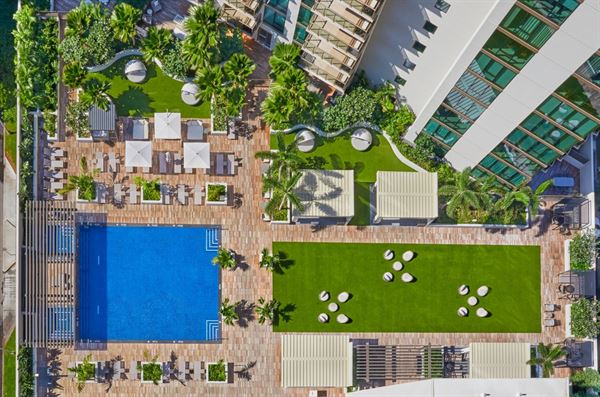 Renaissance Honolulu Hotel