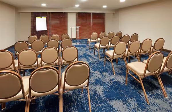 Hilton Garden Inn Waikiki Beach