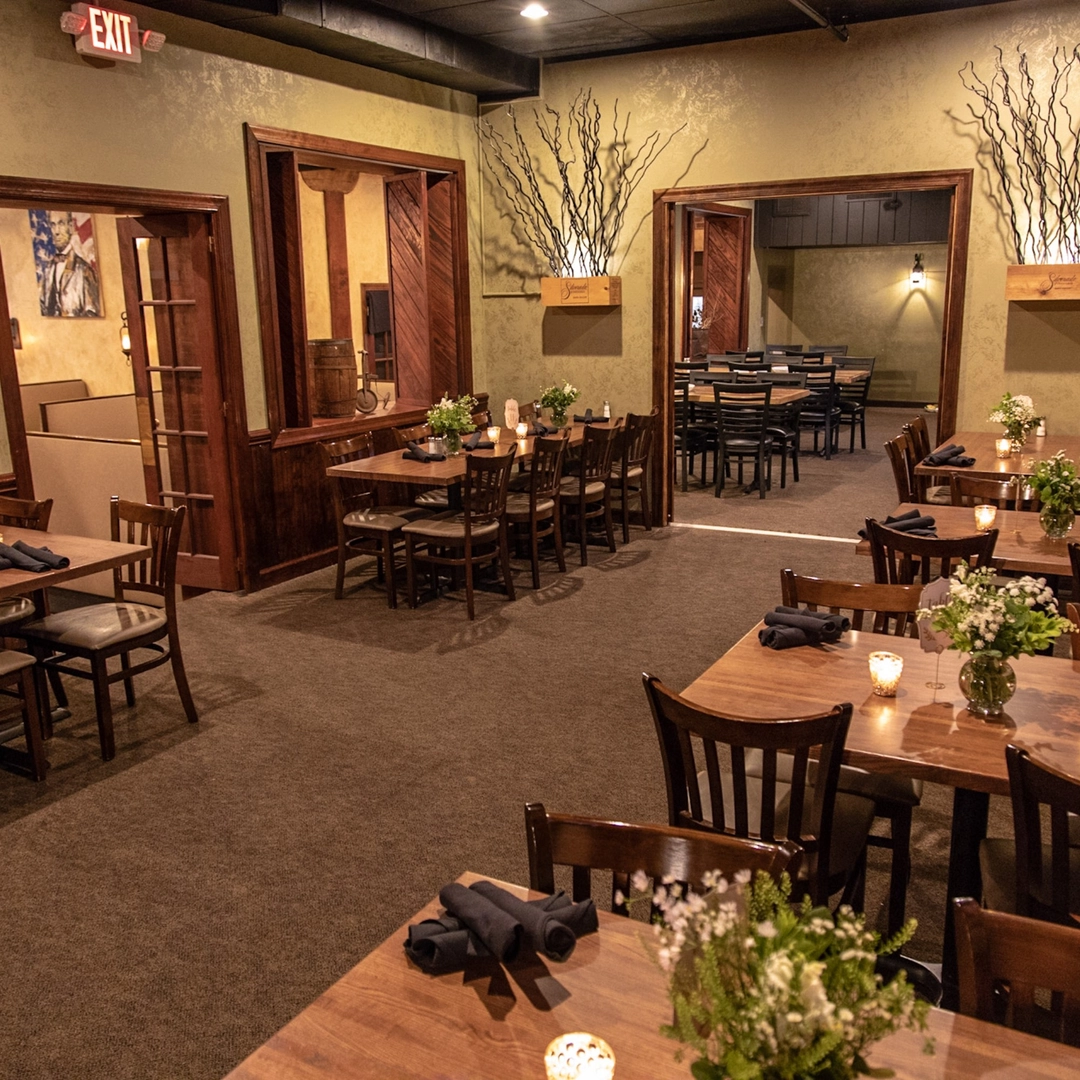 Twisted Oak American Bar & Grill