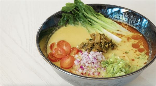 ALO CAFE/ SALT (@Kakaako) location