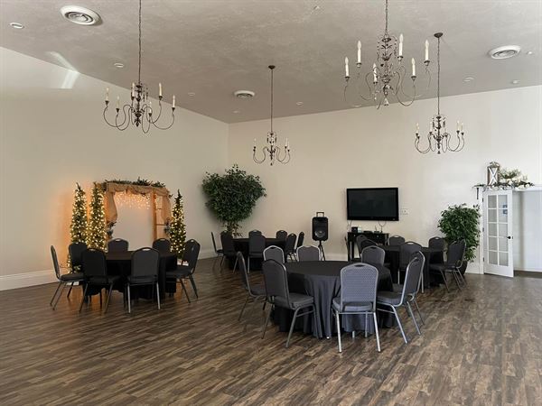 Stone Hollow Event Center