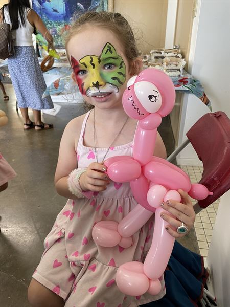 Magical Touch Hawaii - Party Entertainment