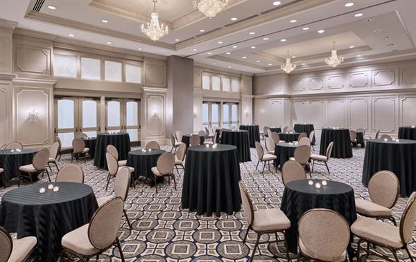 Astor Crowne Plaza New Orleans French Quarter