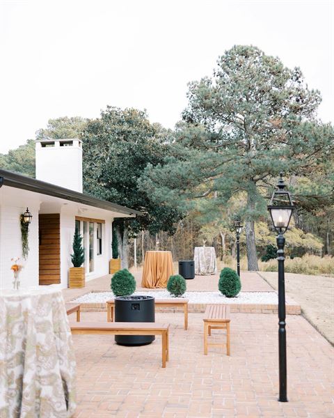 Baucom House Wedding & Event Venue