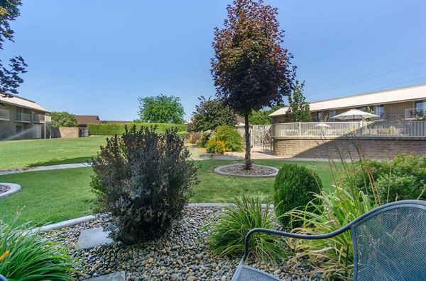 Best Western Plus Ahtanum Inn