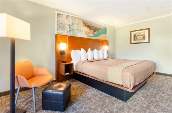 Best Western Plus Ahtanum Inn