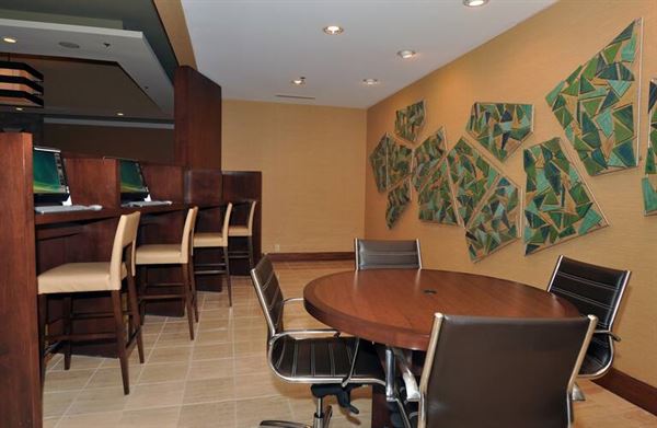 DoubleTree by Hilton Hotel Collinsville - St. Louis