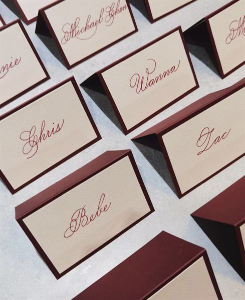 Place Card Maker