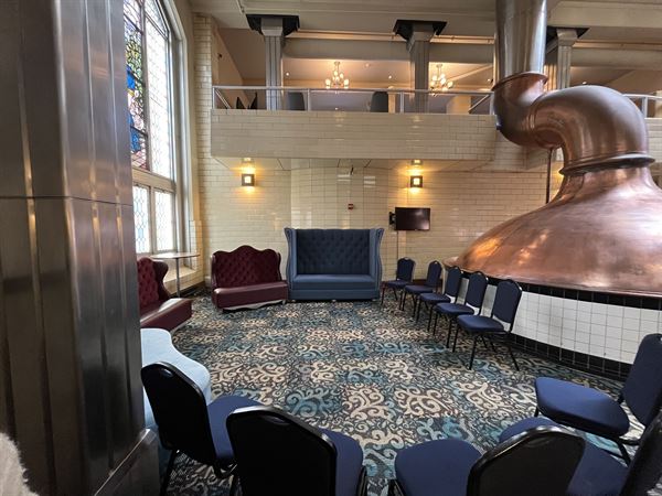 Brewhouse Inn & Suites