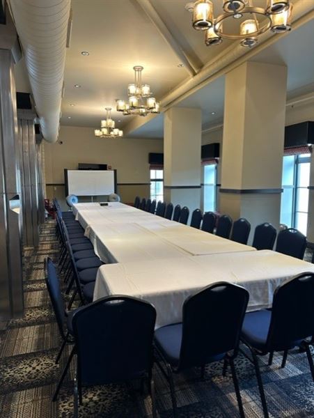 Brewhouse Inn & Suites