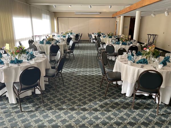 Willits-Hallowell Conference Center & Hotel