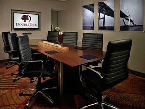 Alpha Boardroom