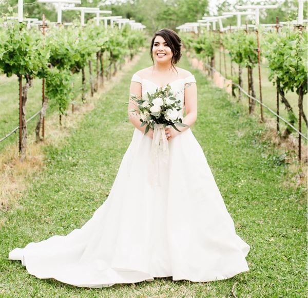 Haak Vineyards & Winery Incorporate