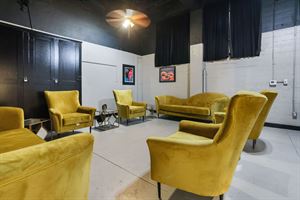 Green Room Lower Level