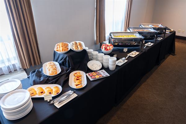 Sandman Hotel & Suites Calgary West