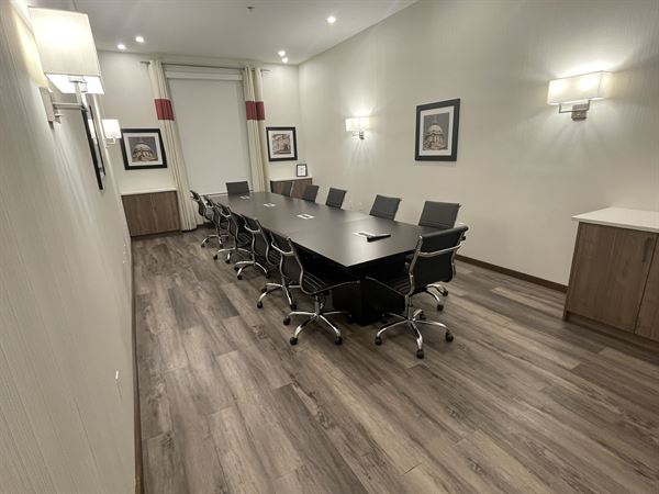 Four Points by Sheraton Sherwood Park