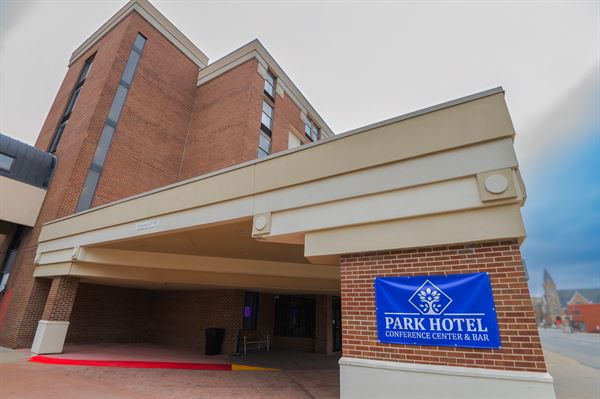 Quality Inn & Suites Downtown Mansfield