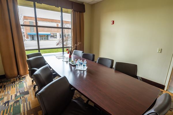 Quality Inn & Suites Downtown Mansfield